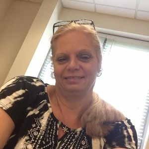 Meet your Posher, Carolyn